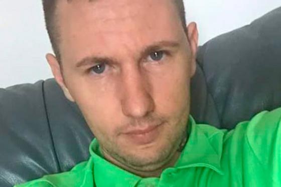 الافراط في شرب الكحول يدفع عريسا لمهاجمة وصيفات عروسه!! صورة رقم 5