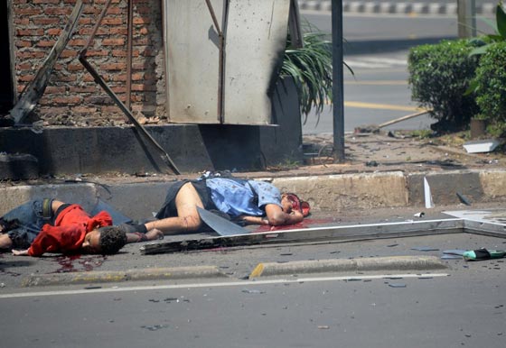 جاكرتا تشهد عدة انفجارات.. احدها قرب مكتب الامم المتحدة صورة رقم 21