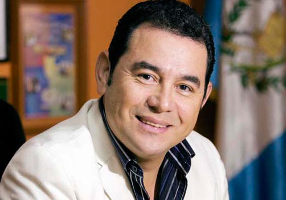 بعد فوزه الكبير.. الممثل الساخر موراليس سيحكم غواتيمالا صورة رقم 5