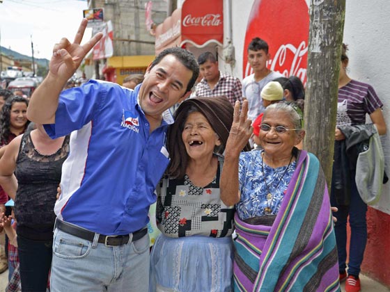بعد فوزه الكبير.. الممثل الساخر موراليس سيحكم غواتيمالا صورة رقم 1