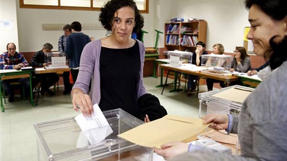 من هي الشابة العربية نجوى جويلي التي تترأس مجلس النواب الاسباني؟ صورة رقم 2