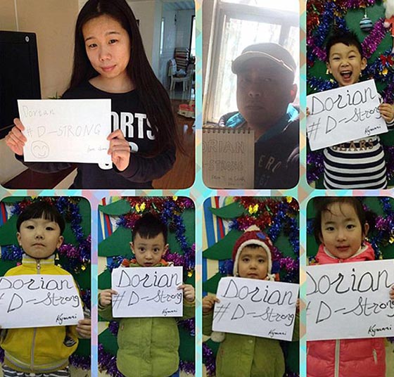 مؤثر.. هكذا تحققت امنية طفل مقبل على الموت بنيل الشهرة في الصين صورة رقم 8 مؤثر.. هكذا تحققت امنية طفل مقبل على الموت بنيل الشهرة في الصين صورة رقم 8