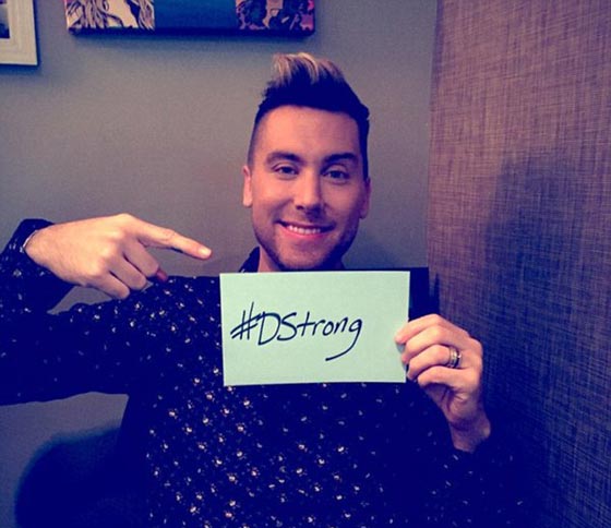 مؤثر.. هكذا تحققت امنية طفل مقبل على الموت بنيل الشهرة في الصين صورة رقم 14 مؤثر.. هكذا تحققت امنية طفل مقبل على الموت بنيل الشهرة في الصين صورة رقم 14