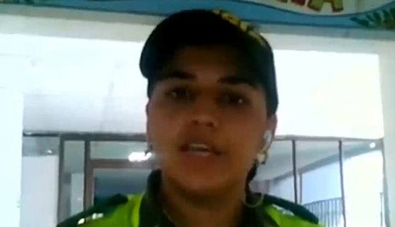 شرطية تنقذ حياة رضيعة تركتها والدتها في غابة عبر ارضاعها صورة رقم 3 شرطية تنقذ حياة رضيعة تركتها والدتها في غابة عبر ارضاعها صورة رقم 3