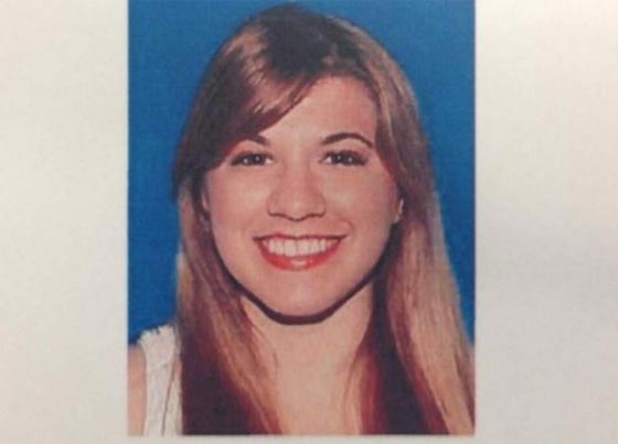 تصرفات بذيئة مع طلاب توقع معلمة امريكية ثالثة في فخ الاعتقال صورة رقم 1