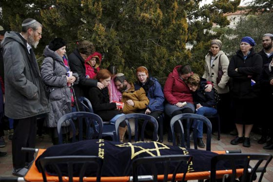 اسرائيل تعلن اعتقال منفذ عملية عتنئيل وقتل المستوطنة دفنا مائير صورة رقم 3 اسرائيل تعلن اعتقال منفذ عملية عتنئيل وقتل المستوطنة دفنا مائير صورة رقم 3