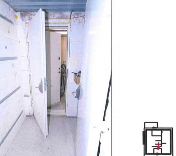 طبيب خدّر صديقته وخطفها لـ6 ايام بهدف مضاجعتها دون وسيلة وقاية صورة رقم 10 طبيب خدّر صديقته وخطفها لـ6 ايام بهدف مضاجعتها دون وسيلة وقاية صورة رقم 10