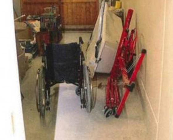 طبيب خدّر صديقته وخطفها لـ6 ايام بهدف مضاجعتها دون وسيلة وقاية صورة رقم 16 طبيب خدّر صديقته وخطفها لـ6 ايام بهدف مضاجعتها دون وسيلة وقاية صورة رقم 16