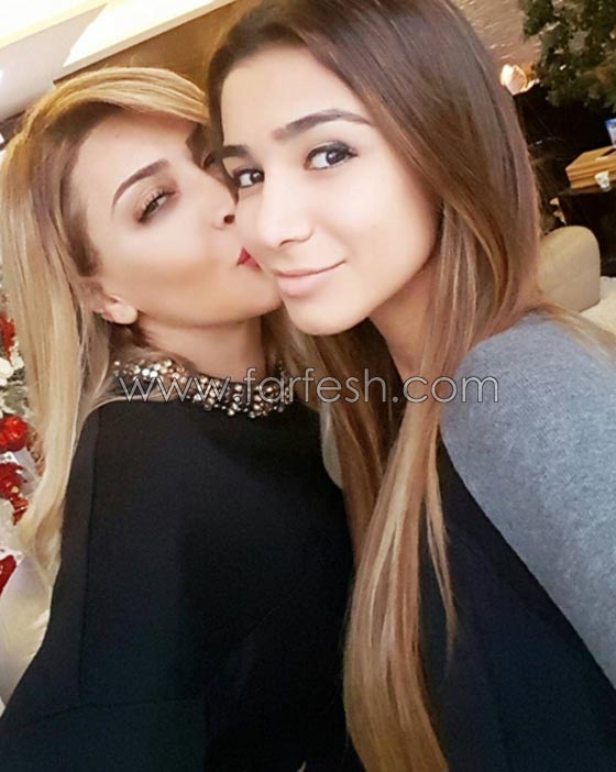 صور ابنة نوال الزغبي (تيا) تتزلج مع حبيبها على الثلوج في لبنان صورة رقم 2