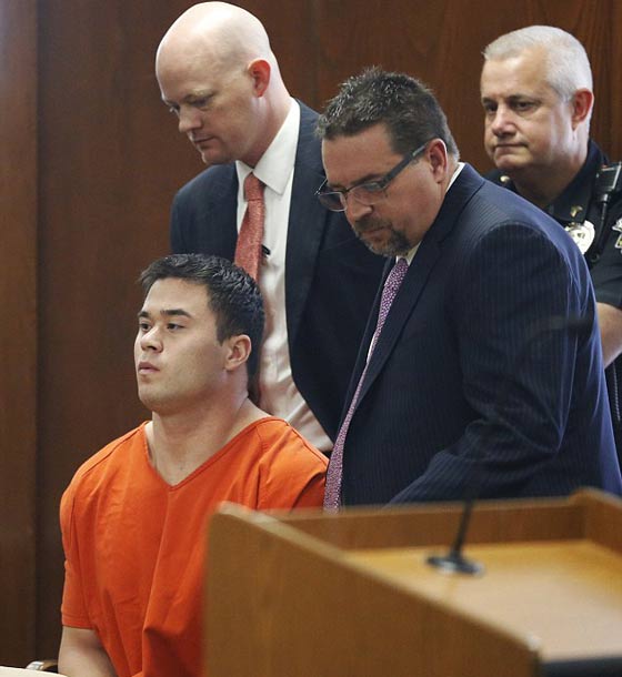 الحكم بسجن شرطي امريكي 263 عاما ادين باغتصاب 4 نساء صورة رقم 7