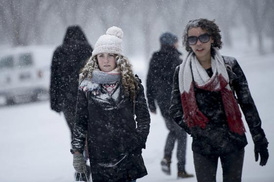 صور عاصفة ثلجية غير مسبوقة توقف الحياة في امريكا صورة رقم 4