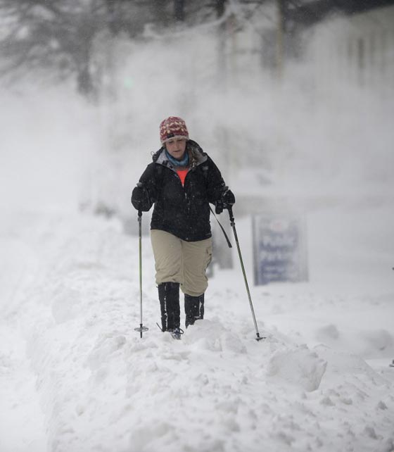 صور عاصفة ثلجية غير مسبوقة توقف الحياة في امريكا صورة رقم 20