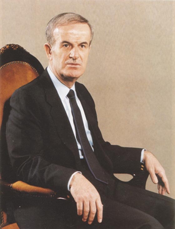  الاباء يأكلون الحصرم والابناء يضرسون.. ظلموهم واطلقوا عليهم اسماء عائلة الاسد صورة رقم 7