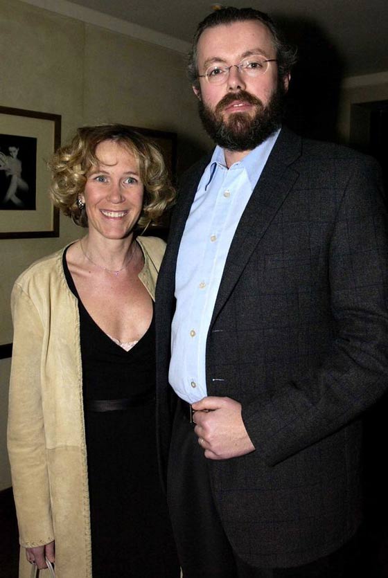 الثروة الطائلة جعلته مدمنا على المخدرات واموال العالم لم تنقذه من الادمان صورة رقم 12