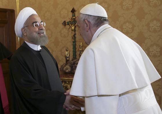 ايطاليون يتهمون حكومتهم بخيانة التاريخ الروماني ارضاء لروحاني صورة رقم 12