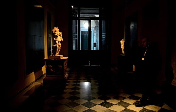 ايطاليون يتهمون حكومتهم بخيانة التاريخ الروماني ارضاء لروحاني صورة رقم 8