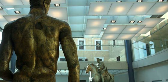 ايطاليون يتهمون حكومتهم بخيانة التاريخ الروماني ارضاء لروحاني صورة رقم 7