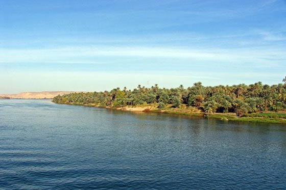 هكذا تحاول اسرائيل التغلغل في اعماق القارة السمراء والاستمتاع بمياهها صورة رقم 3