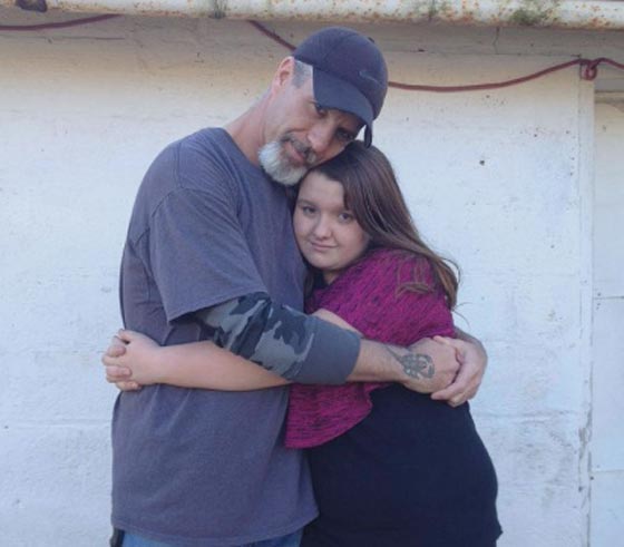 اتهام طالب بخطف وقتل فتاة (13 عاما) بمساعدة زميلته صورة رقم 3 اتهام طالب بخطف وقتل فتاة (13 عاما) بمساعدة زميلته صورة رقم 3