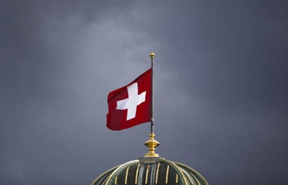 فقط في سويسرا.. 2400 دولار شهريا لكل مواطن سواء كان يعمل ام لا صورة رقم 2 فقط في سويسرا.. 2400 دولار شهريا لكل مواطن سواء كان يعمل ام لا صورة رقم 2