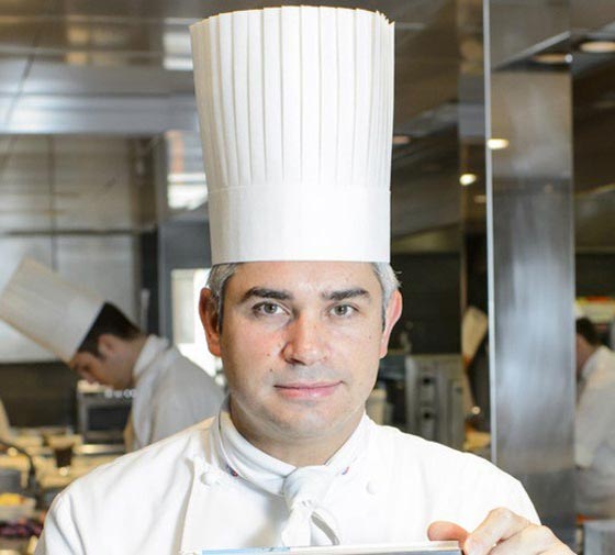 انتحار افضل طباخ في العالم بإطلاق النار على نفسه صورة رقم 2 انتحار افضل طباخ في العالم بإطلاق النار على نفسه صورة رقم 2