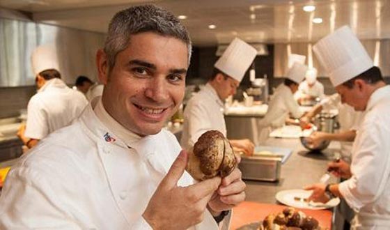 انتحار افضل طباخ في العالم بإطلاق النار على نفسه صورة رقم 3 انتحار افضل طباخ في العالم بإطلاق النار على نفسه صورة رقم 3