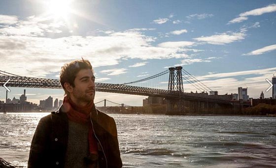 ايطاليا.. ممثل يشنق نفسه خلال ادائه دوره.. وامام اعين جمهوره!! صورة رقم 2