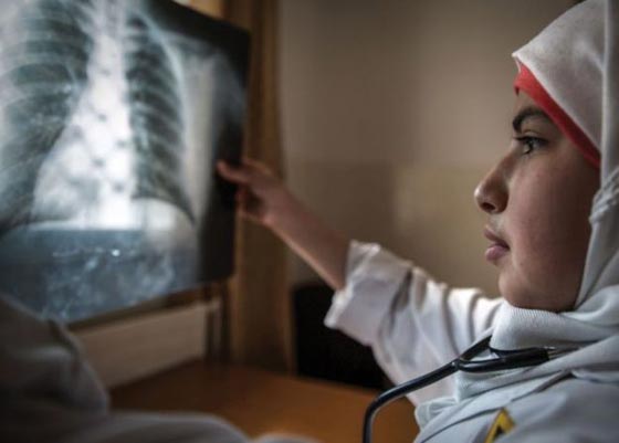 صور اللاجئات السوريات يتخيلن مستقبلهن الشخصي والمهني صورة رقم 3 صور اللاجئات السوريات يتخيلن مستقبلهن الشخصي والمهني صورة رقم 3