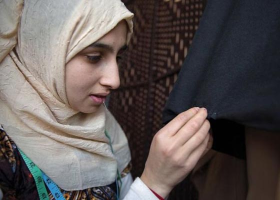 صور اللاجئات السوريات يتخيلن مستقبلهن الشخصي والمهني صورة رقم 10 صور اللاجئات السوريات يتخيلن مستقبلهن الشخصي والمهني صورة رقم 10