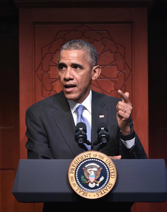 في اول زيارة له لمسجد.. اوباما ينتصر للمسلمين ويدافع عنهم وعن دينهم صورة رقم 1 في اول زيارة له لمسجد.. اوباما ينتصر للمسلمين ويدافع عنهم وعن دينهم صورة رقم 1