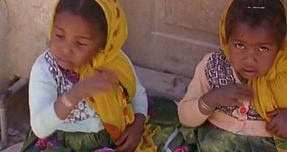 فيلم نادر.. هكذا كان وضع السعودية قبل حوالي النصف قرن صورة رقم 5 فيلم نادر.. هكذا كان وضع السعودية قبل حوالي النصف قرن صورة رقم 5