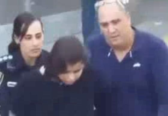 الرملة: اعتقال شابتين عربيتيتن بتهمة طعنهما حارسا اسرائيليا صورة رقم 5 الرملة: اعتقال شابتين عربيتيتن بتهمة طعنهما حارسا اسرائيليا صورة رقم 5