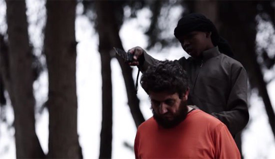 صور صبي داعشي ينحر القيادي في الجبهة الشامية محمد طبشو صورة رقم 7 صور صبي داعشي ينحر القيادي في الجبهة الشامية محمد طبشو صورة رقم 7