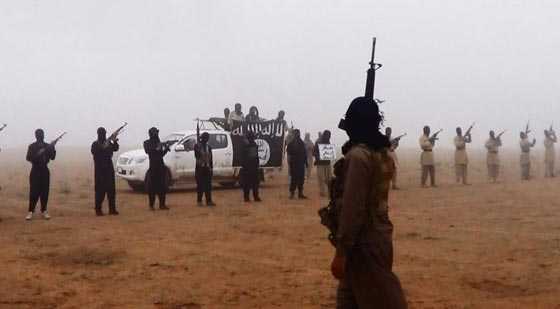 مصادر اسرائيلية: حماس تعالج جرحى داعش في سيناء مقابل السلاح صورة رقم 2