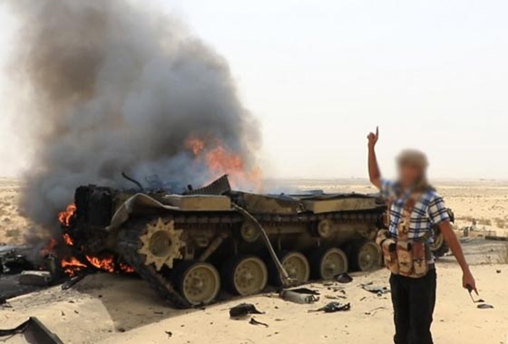 مصادر اسرائيلية: حماس تعالج جرحى داعش في سيناء مقابل السلاح صورة رقم 6