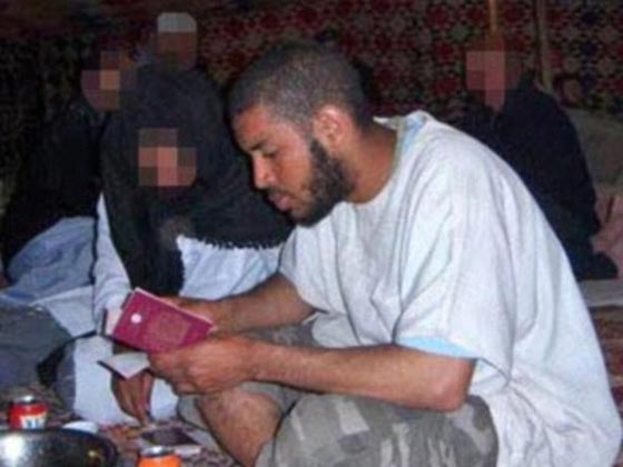 تقطيع اوصال مجموعة البيتلز الداعشية التي قادها الذباح محمد اموازي صورة رقم 2