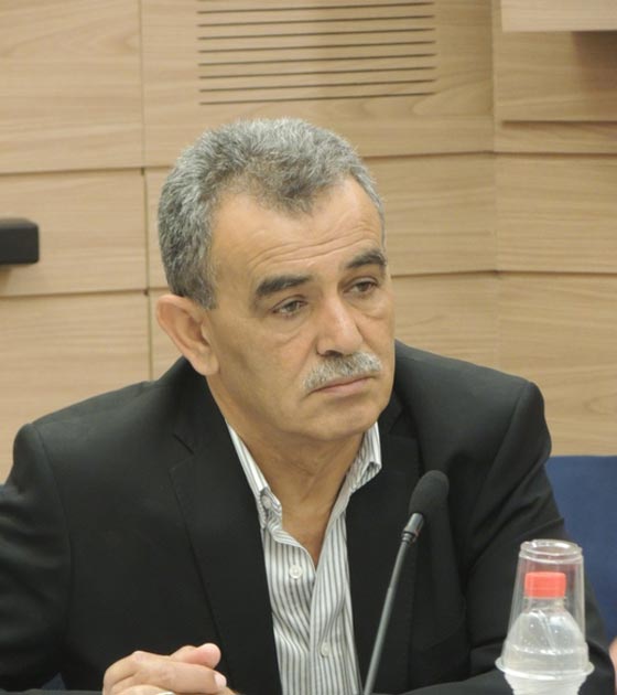 نتنياهو يقود عرضا مسرحيا لجوقة التحريض على نواب الكنيست العرب صورة رقم 5