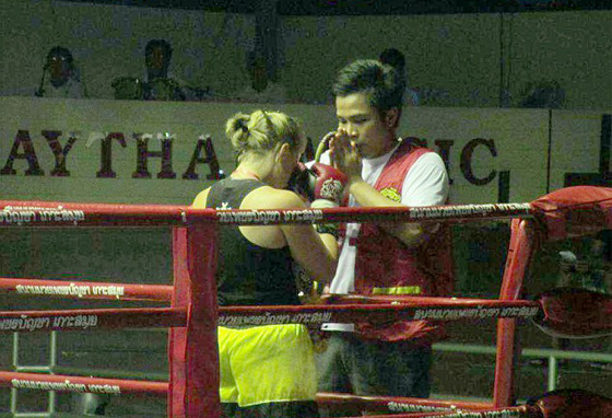 سجانة سويسرية تعشق لاجئا سوريا وتفر معه من سجنه!! صورة رقم 5