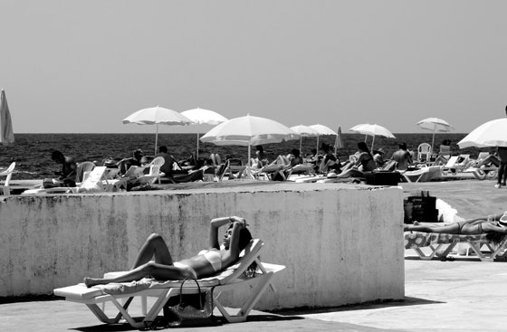 بيروت: جائزة الحرب كما اراها تذهب الى حبيبة جدتها دومينيك صورة رقم 4