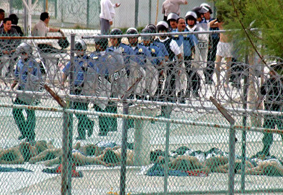 مقتل 49 شخصا في سجن مكسيكي منكوب.. واعتقال مديرته صورة رقم 17