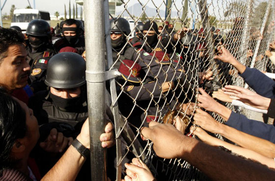 مقتل 49 شخصا في سجن مكسيكي منكوب.. واعتقال مديرته صورة رقم 18