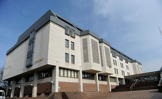 عالم  الحب الغريب..محتالة تتغطى بالسرطان لابتزاز صديقها صورة رقم 4