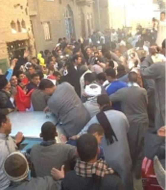 مصر تكرم مخادعا ادعى انه فاز بجائزة عالمية والازهر كاد يقع بالفخ صورة رقم 2