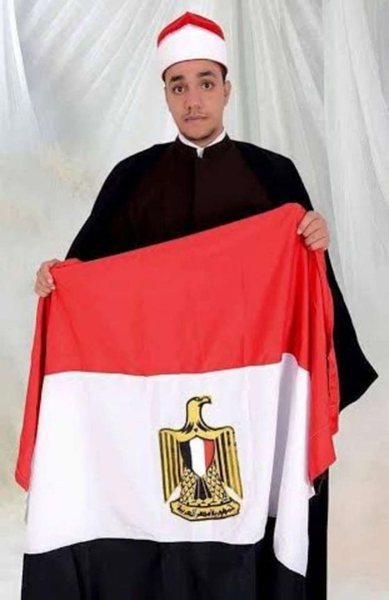 مصر تكرم مخادعا ادعى انه فاز بجائزة عالمية والازهر كاد يقع بالفخ صورة رقم 3