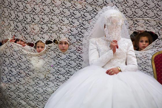 النساء الاسرائيليات يتجهن نحو الاحتشام وقواعد جديدة بالمحظورات صورة رقم 4 النساء الاسرائيليات يتجهن نحو الاحتشام وقواعد جديدة بالمحظورات صورة رقم 4