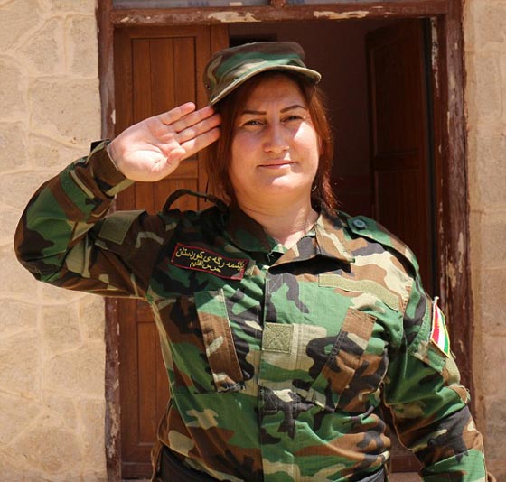 كتيبة عسكرية نسائية لايزيديات راغبات بالانتقام لانفسهن من داعش صورة رقم 4
