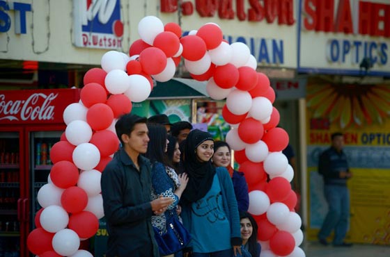 احتفلوا به في الماضي.. عيد الحب في باكستان معصية ومهرجان للفاحشة صورة رقم 38