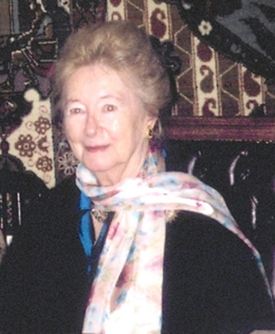 البابا يوحنا بولس الثاني الذي اعلن قديسا كان على علاقة بامرأة حسناء مدة 30 عاما صورة رقم 10