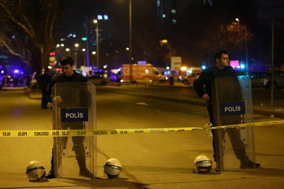 انفجار في انقرة يودي بحياة 28 شخصا ويخلف 61 مصابا صورة رقم 23