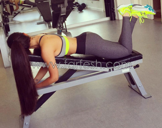 صور تسريحات شقيقة ميريام فارس وهي تتباهى بشعرها الطويل  صورة رقم 7